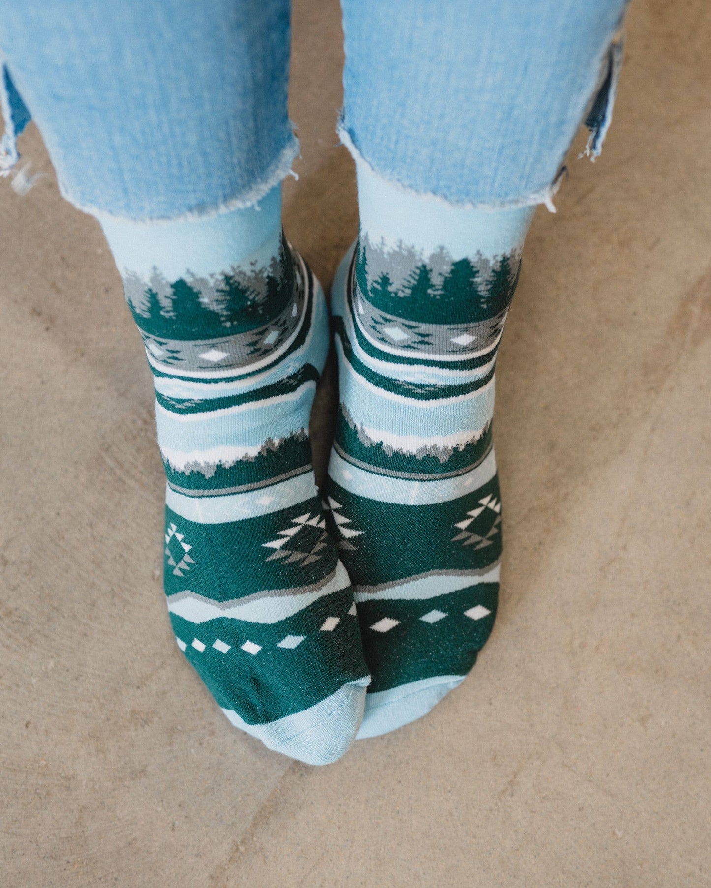 “Tree Line” Montana Unisex Socks - Blue/Green