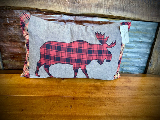 “Cumberland” Moose Applique Pillow