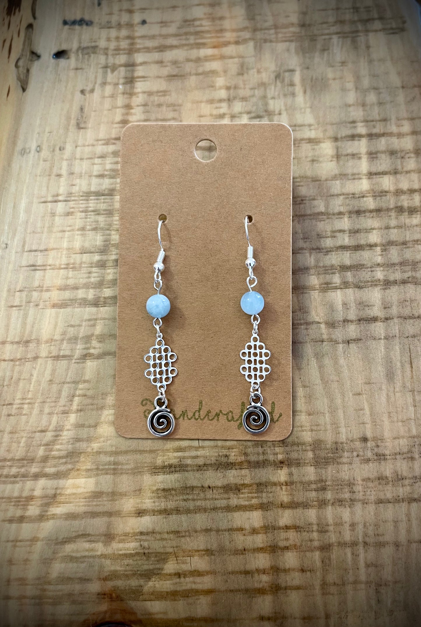 Boucles d'oreilles perlées à la main : Argent