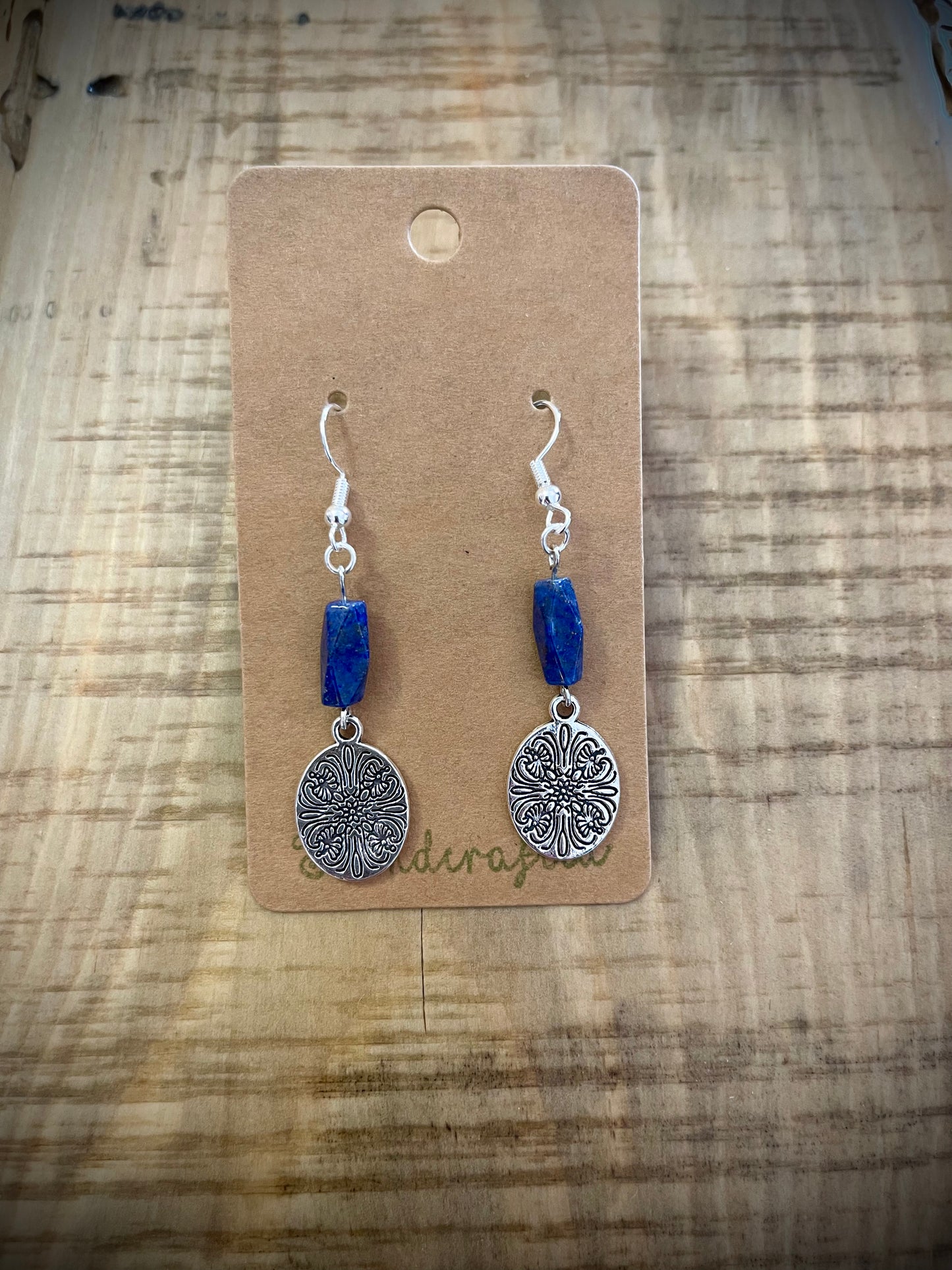 Boucles d'oreilles perlées à la main : Argent