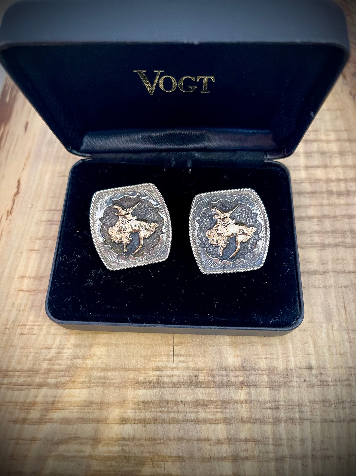 Colección exclusiva de joyas de Vogt Silversmiths