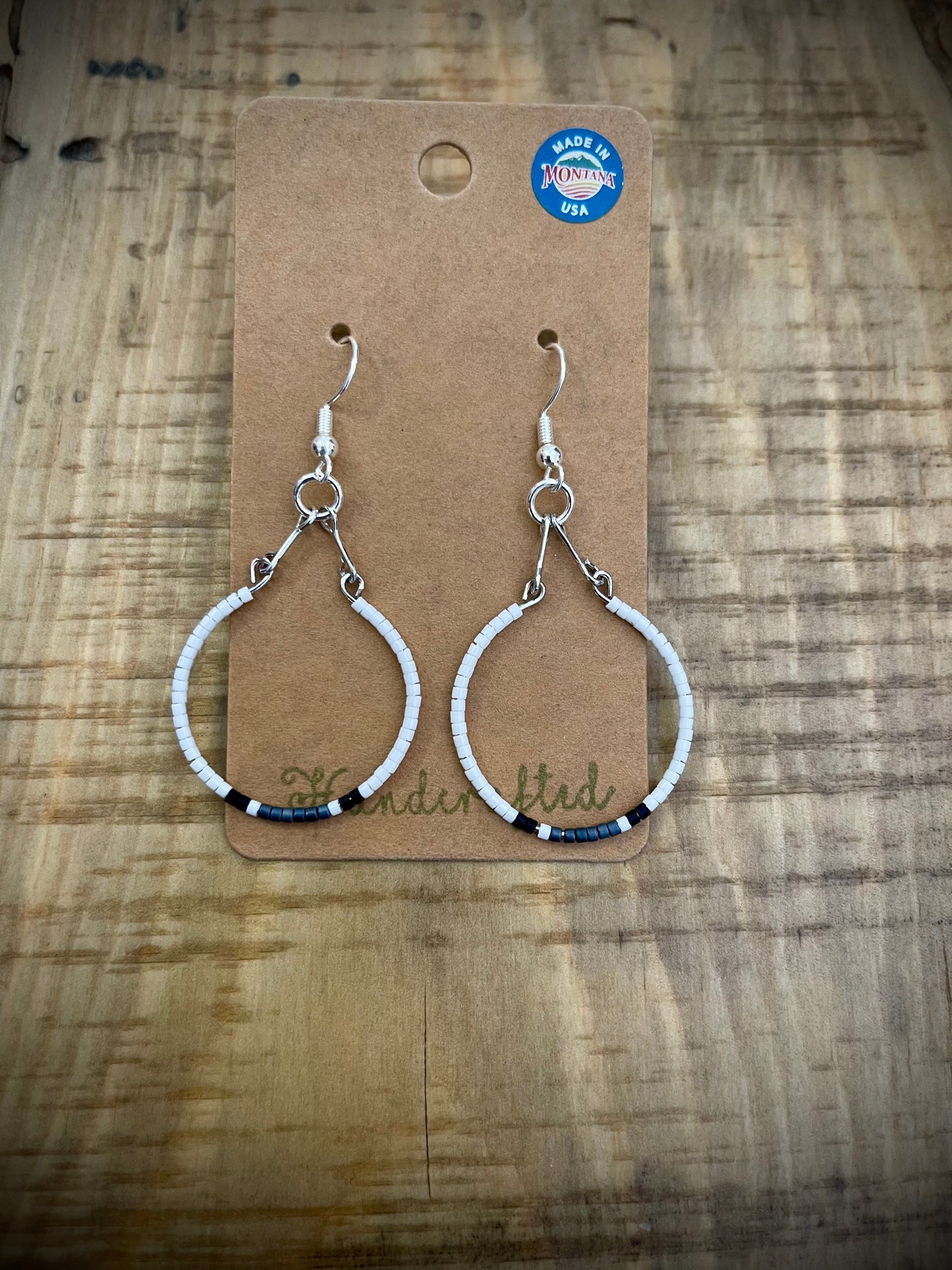 Boucles d'oreilles perlées à la main : Argent