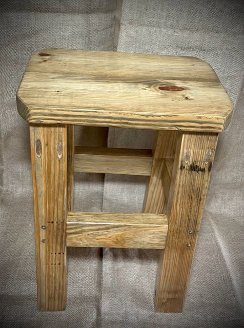 North 89 Tabouret moyen au design rustique en naturel