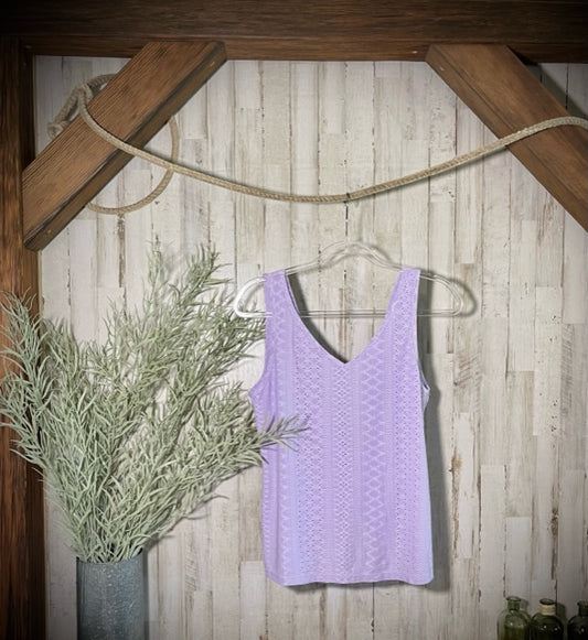 Twistback Eyelet, V-Neck Tank in Lilac