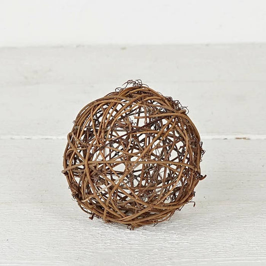 Grapevine Twig Ball-Brown (4”)